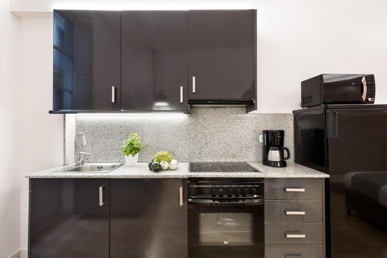 Ola Living Cnd Canuda Barcelona Exterior photo